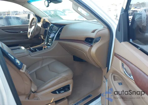 2016 Cadillac Escalade Platinum z USA, uszkodzony, nr VIN 1GYS3DKJ1GR171546